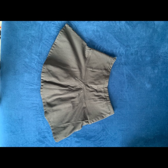 Black mini skirt Aritzia - Picture 4 of 4